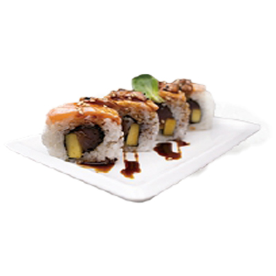 Uramaki de atún, mango, salmón flameado con foie y teriyaki