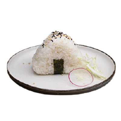 Onigiri de salmón y sésamo